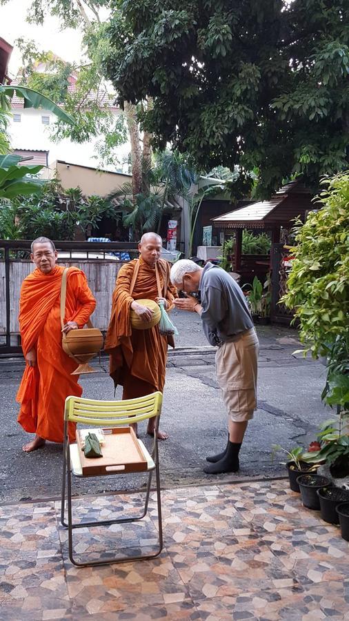The Commonroom Cnx Chiang Mai Bagian luar foto