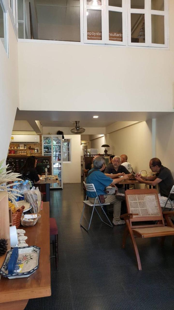 The Commonroom Cnx Chiang Mai Bagian luar foto